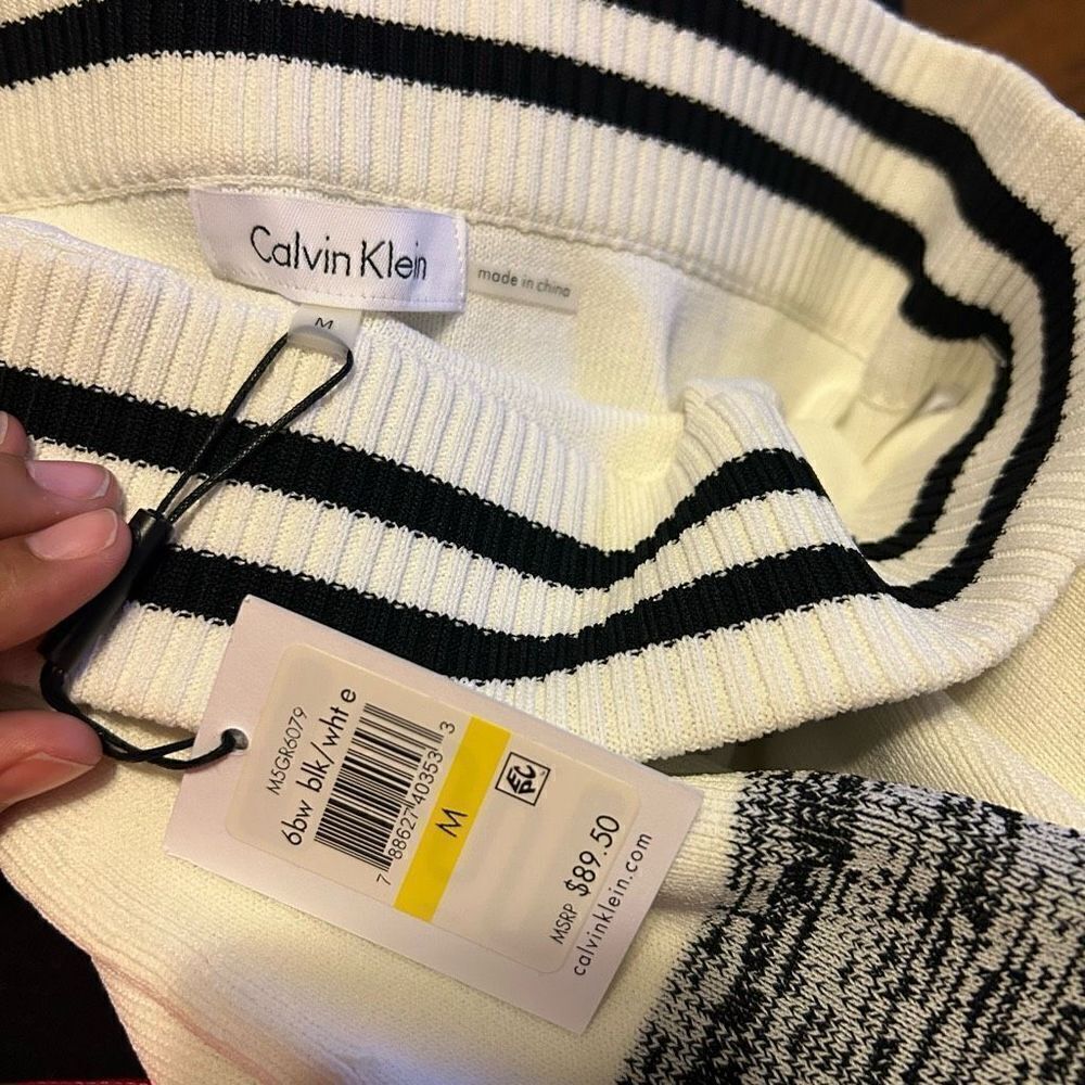 New Calvin Klein skirt - Picture 3 of 3